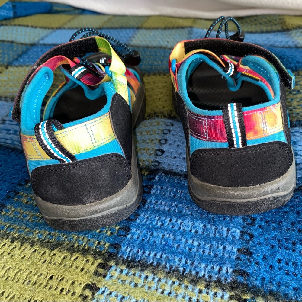 Bright Multicolor Keen Sandals Size Eu 37 US 5 - Picture 7 of 16